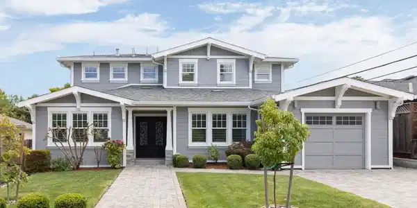 1813 Ray Drive