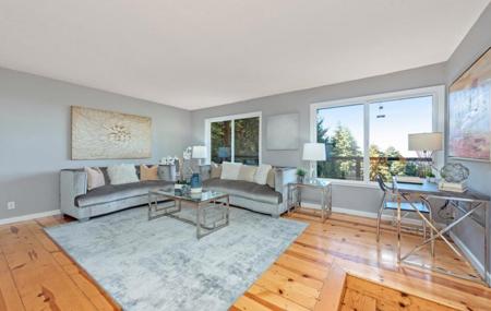 14826 Skyline Boulevard