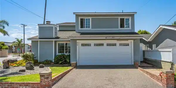 850 Coastline Drive