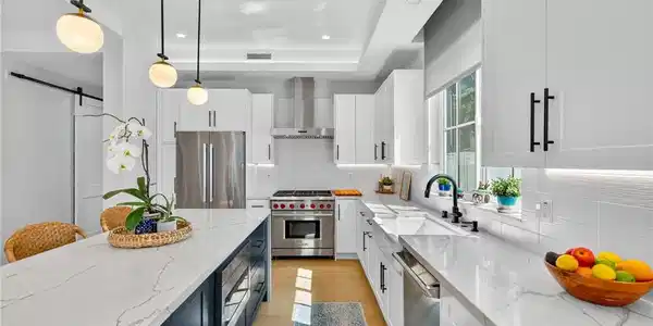 2216 Bataan Road