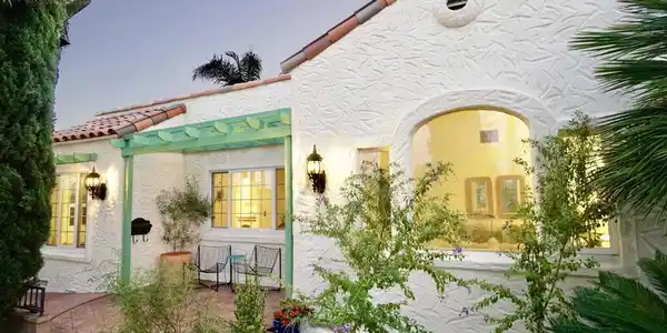 3694 33rd Street