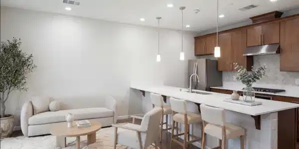 517 Clover Circle