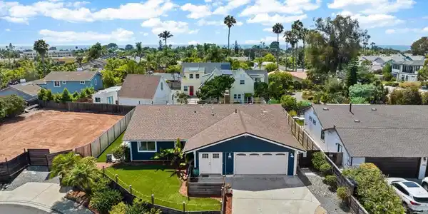 714 Piedras Oro Calle