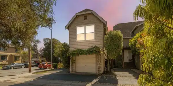 148 Walti Street