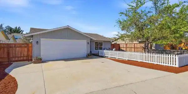 2027 Koopmans Avenue