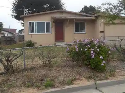 1558 Soto Street