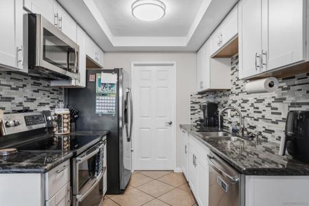 803 Shelter Cove Way