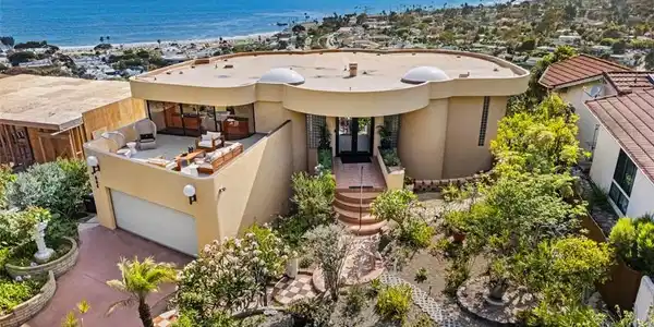 664 Mystic View