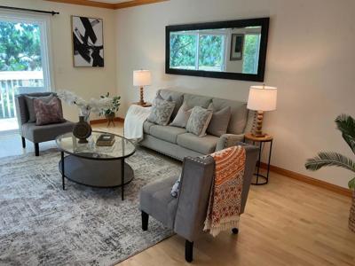 823 Stonegate Drive
