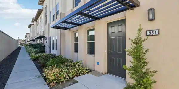 951 Arrowleaf Place