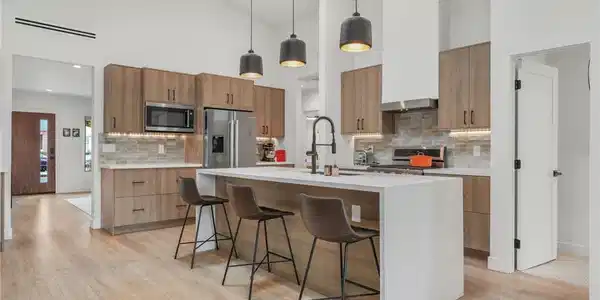 4840 W 139th Street
