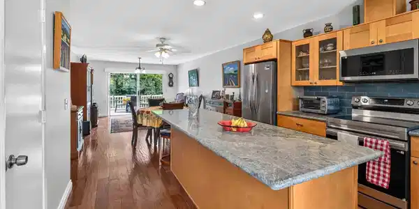 1757 Pleasantdale