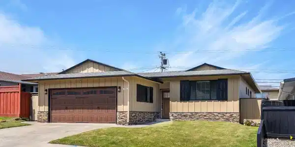 2990 Medina Drive