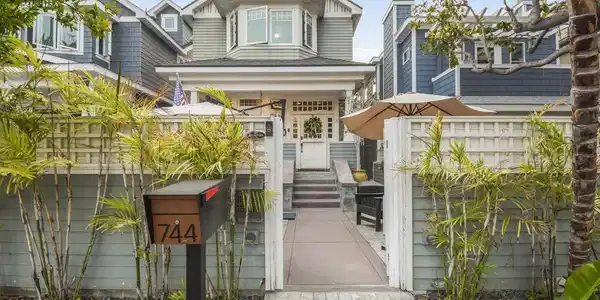 744 G Ave