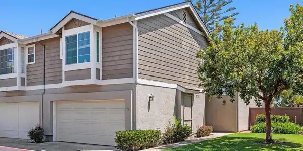 2983 Brandon Circle