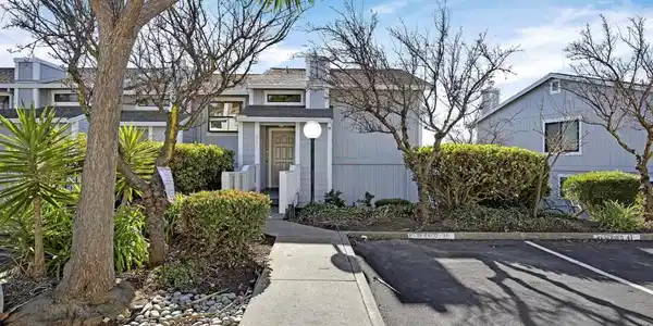 2271 Clearview Cir
