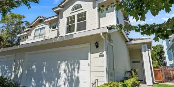 5445 Ontario