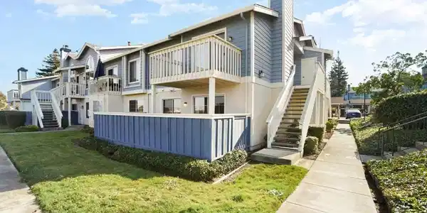 54 Glenwood