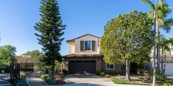 2225 David Place