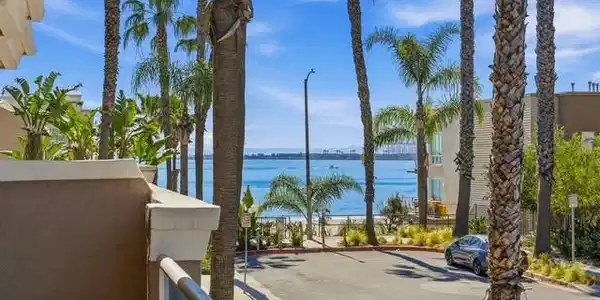 1500 E Ocean Boulevard