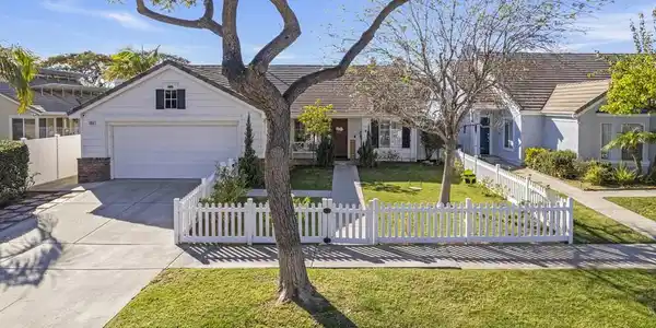565 Rosalinda Drive