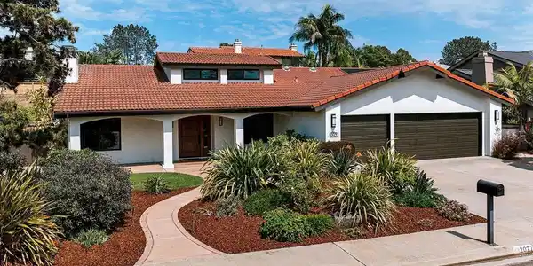 2027 Bruceala Court