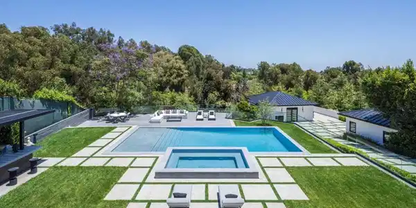 499 Halvern Drive