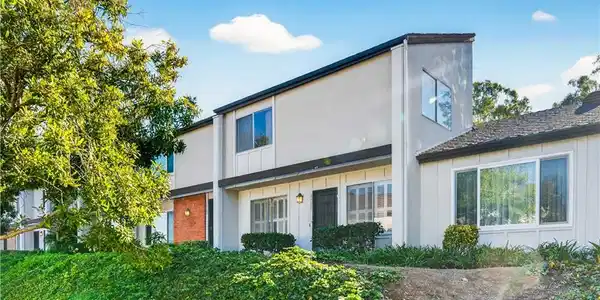 1715 Byerton Court