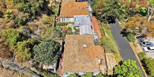 2335 37 S Camino Del Rio