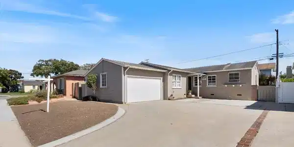5408 W 138th Place