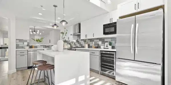 430 Galleria Drive
