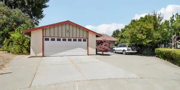 4967 Avenida De Angelina