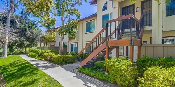 4085 Rosenda Ct
