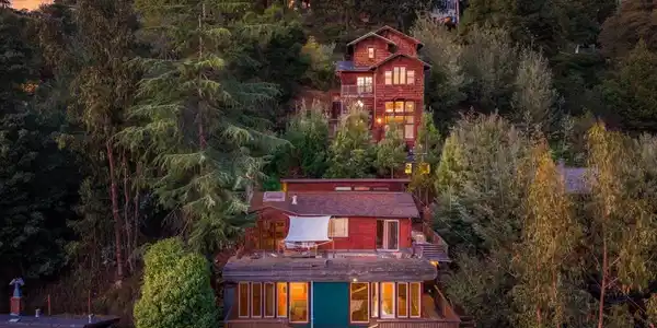 5663 Florence Ter