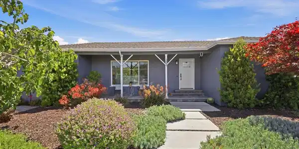 3801 Orinda Drive