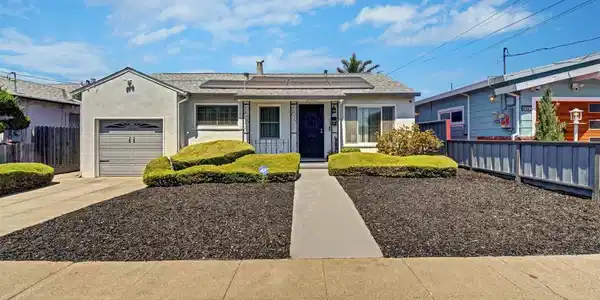 2331 Humphrey Ave