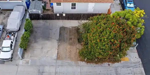2028 Abbott
