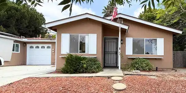 3671 Campus Dr