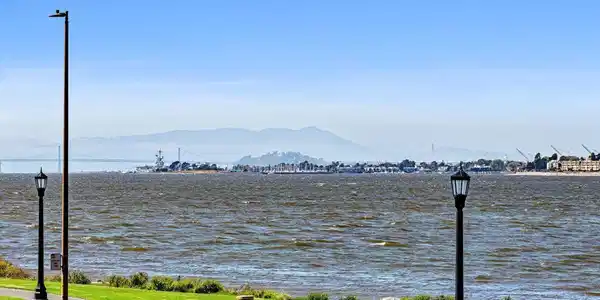 2766 Sea View Pkwy