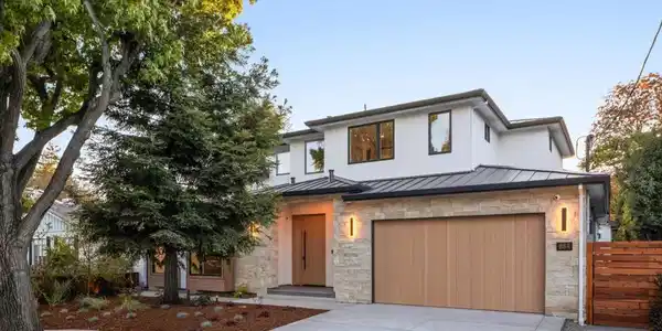 854 Cambridge Avenue