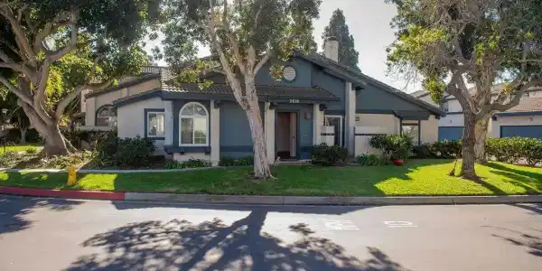 2616 Gold Cove