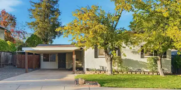 28 Temple Ct