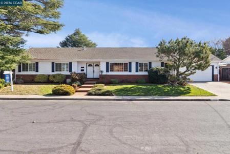 3770 3770 Boxwood Ct