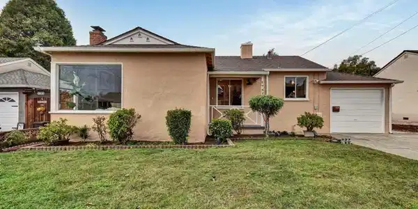 1757 1757 143rd Ave