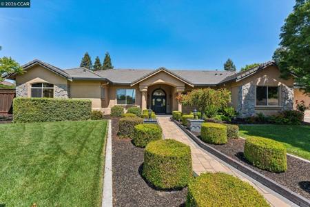 1869 Renee Way