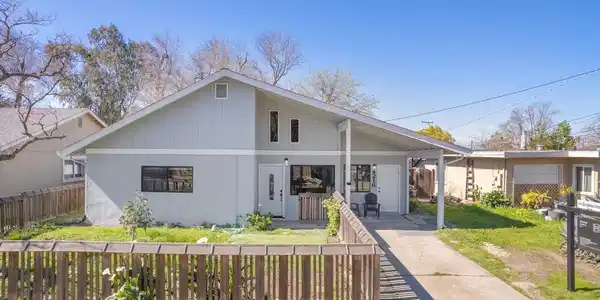 4216 Irene Dr