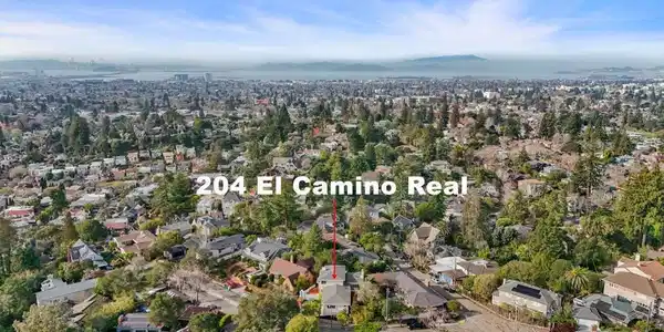 204 El Camino Real