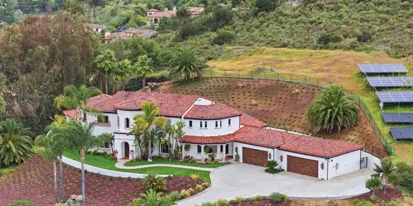 3244 Olivenhain Farms Rd.