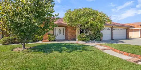 18241 Devonwood
