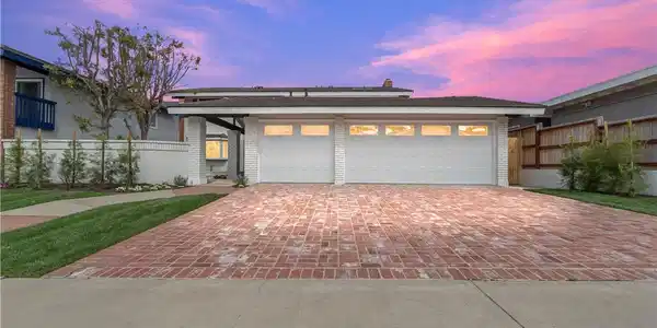 6781 Lawn Haven Drive